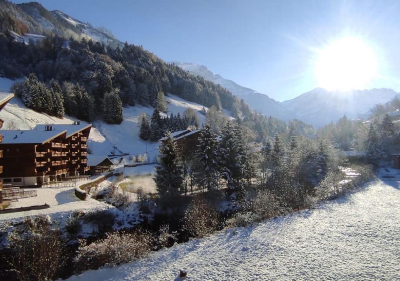 Aparthotel Mountain River Resort Валь-Д'илье Экстерьер фото