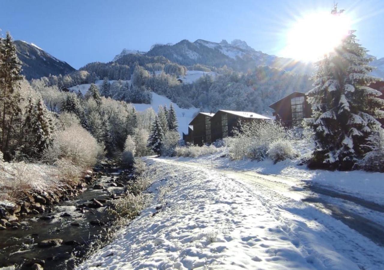 Aparthotel Mountain River Resort Валь-Д'илье Экстерьер фото